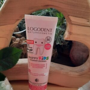 Kinder Erdbeere (Small)